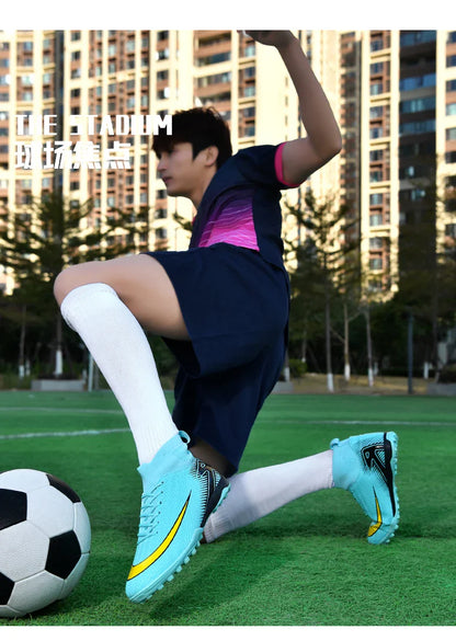High Top Men Soccer Shoes Professional Football Boots Breathable Wear Resistant Training Match Sneakers Non Slip for Adult Sport