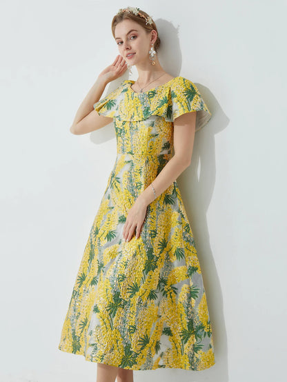 French Embellished Jacquard Dress for Women Waist-Cinching Slim-Fit Midi Dress with 3D Jacquard Perfect for Banquets