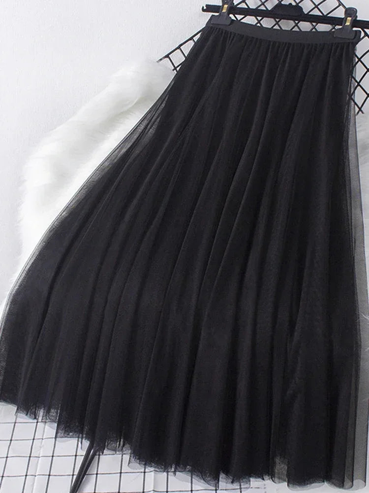 New large hem chiffon long skirt for women's Korean casual simple solid color three-layer A-line high waisted long skirt