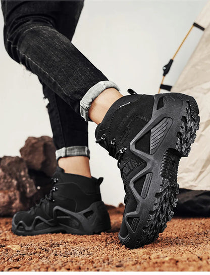 Men's winter high top shoes mid top waterproof and anti slip hiking shoes ultra light work boots tactical boots desert boots