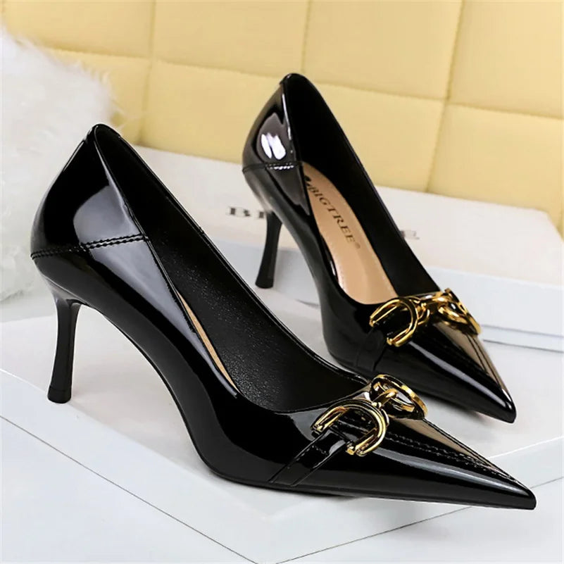 Women 7cm 10cm High Heels Wedding Bridal Replica Pumps Lady Scarpins Metal Chain Buckle Low Heels Stiletto Nude Green Prom Shoes