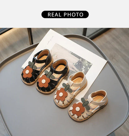Children's Shoes Girls Sandals Beauty Large Flower Summer New Closed Toe Fashion Soft Bottom Kids Baby Girl Beach Shoes I04254