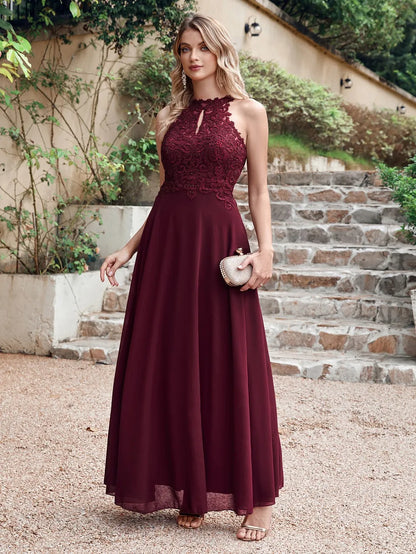 Hot Sale New Elegant Bridesmaid Dress Halter Neck Fishtail with Beaded Motif Layers Over the Bodice Chiffon A Line Women Gown