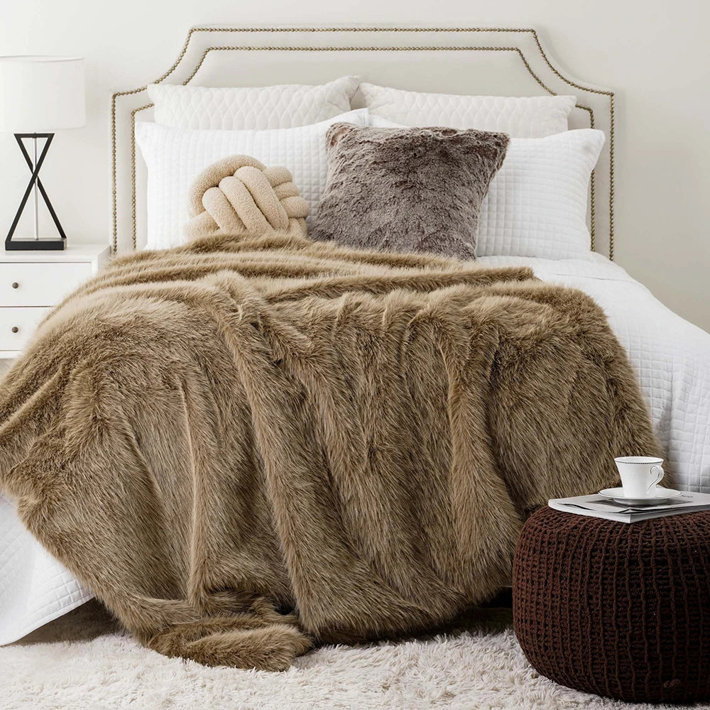 Fluffy Soft Blankets Luxury Fur blanket for Bed Sofa Mink Faux Fur Throw and Blankets Large Warm Blanket for Home Decor