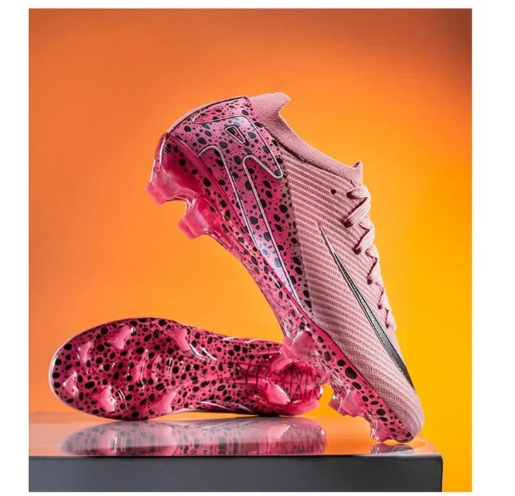 New Men Soccer Shoes Professional Football Boots Grass Outdoor Sport Non-Slip Training Shoes Match Sneakers Ultralight Unisex