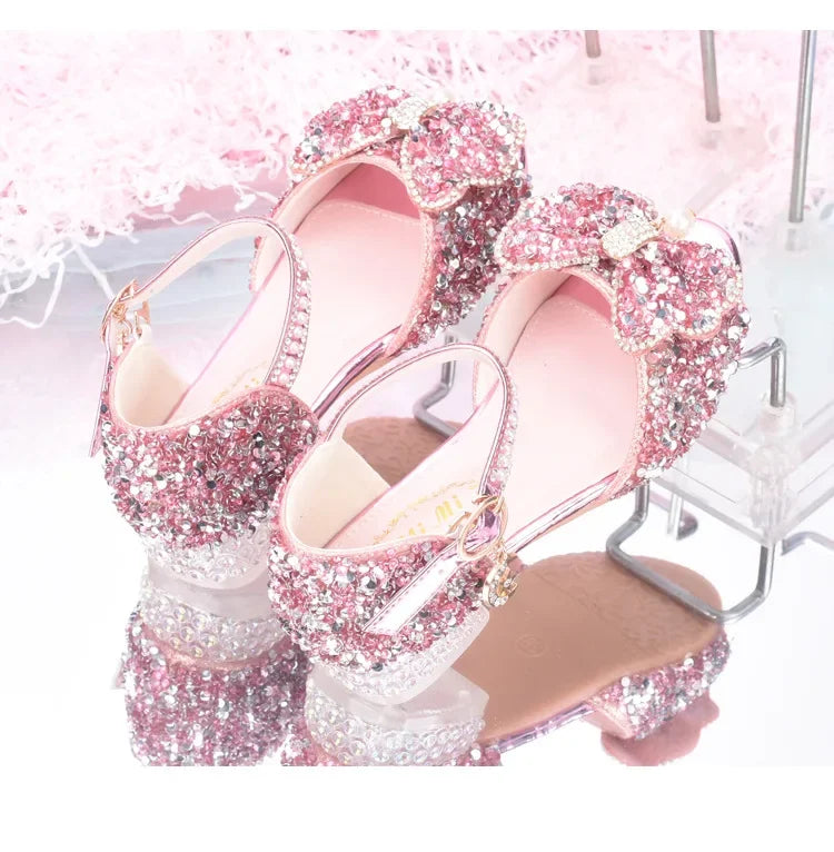 2025 Summer Girls' Princess Shoes Fashion Sequin Bow Soft Bottom Children's Sandals Girls' Performance Pearl Crystal High Heels