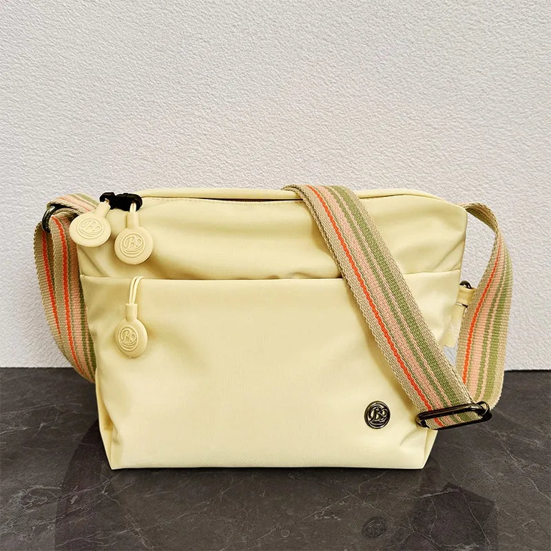 Ultra-light Nylon Crossbody Bag for Women Adjustable Wide Strap Lightweight Women's Bag Zipper Closure Stylish Messenger Bag