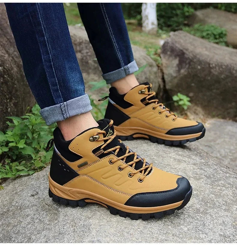 Brand Winter Men's Boots Warm Men's Snow Boots High Quality Leather Men Sneakers Outdoor Men Hiking Boots Work Shoes Size 39-46