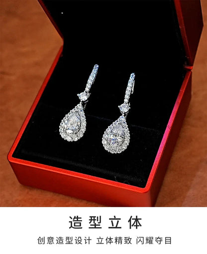 Sweet Droplets 925 Silver Sparkling Earrings Set with High Carbon Diamond Earrings, Versatile and Elegant, Light Luxury Woman