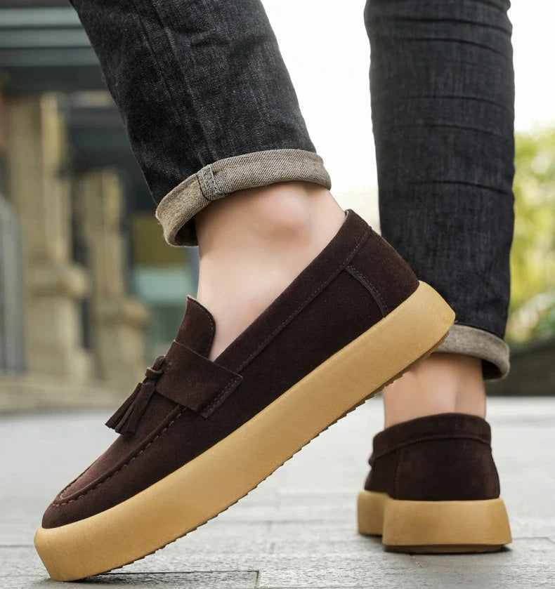 New autumn men's bean shoes British style loafers fashionable men's casual single shoes