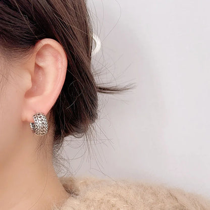 Fashion Jewelry Sweet Korean Temperament Metal Geometric Hoop Earrings For Women Party Gifts Simply Design Accessories