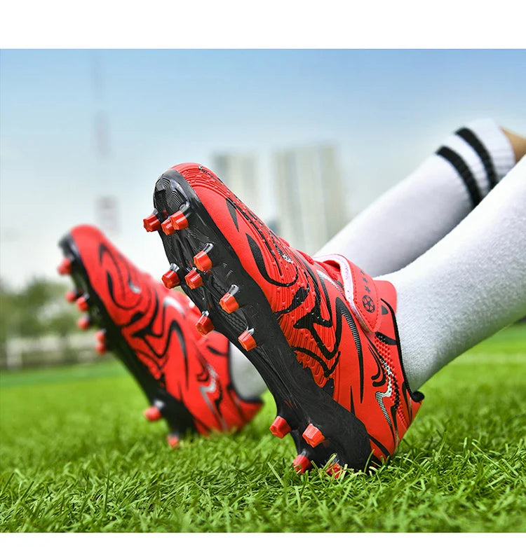 New Kids Soccer Shoes Original Football Shoes Boy Girl Indoor Professional Football Field Boots Society Cleats Non Slip Sneakers