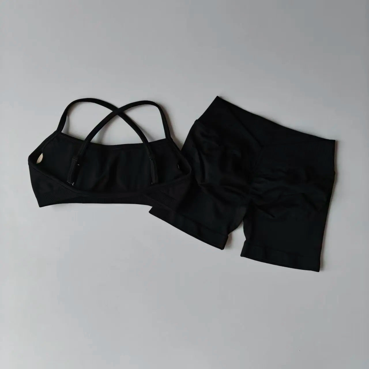 Seamless 2PCS Leggings Set Women Seamless Yoga Set High Waist Scrunch Butt Shorts With Halter Sports Bras Workout Gym Suit Set