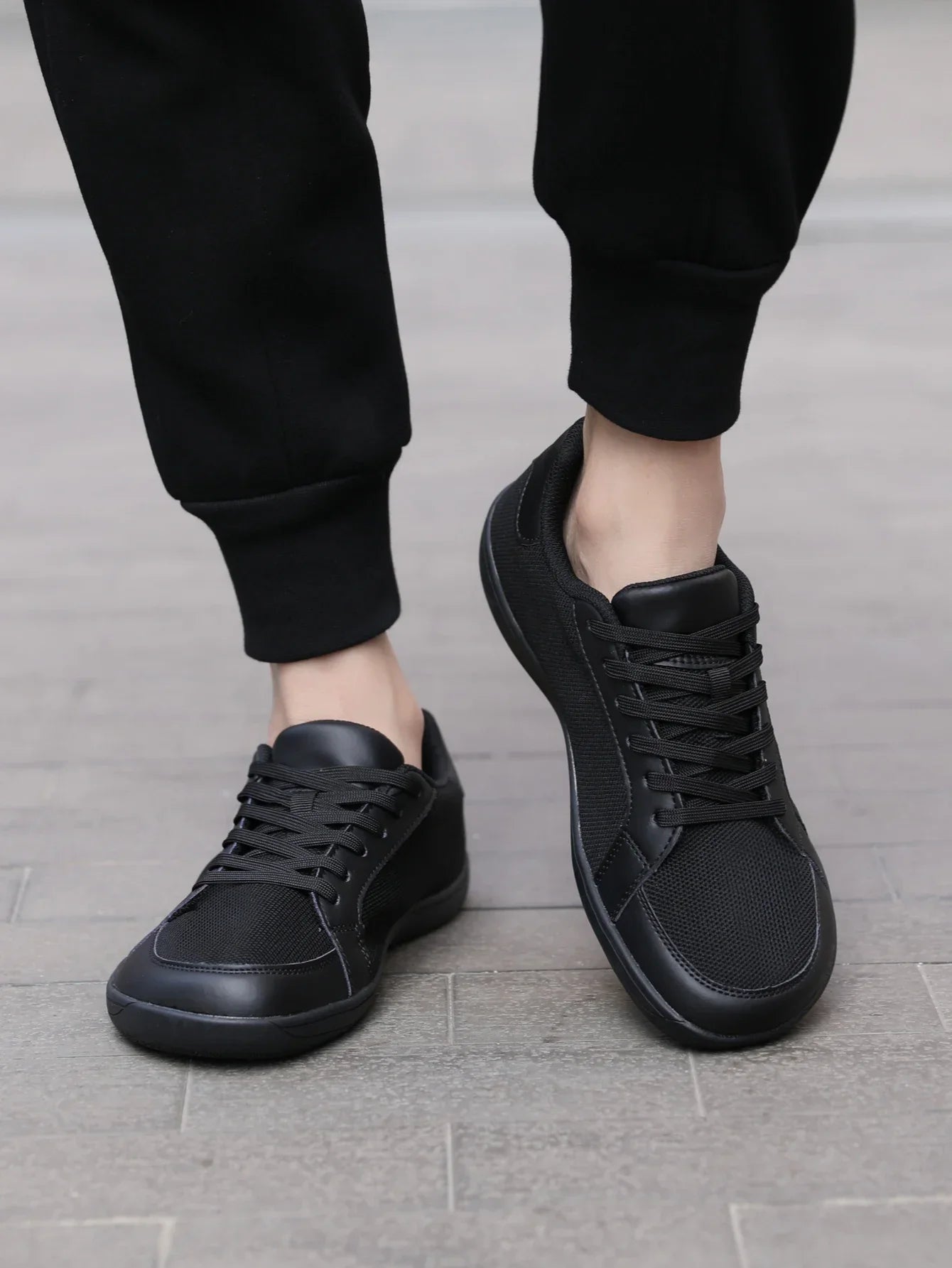Wide Toe Casual Shoes for Men and Women Barefoot Soft Sole Flats Non Slip Walking Footwear Plus Size Comfortable