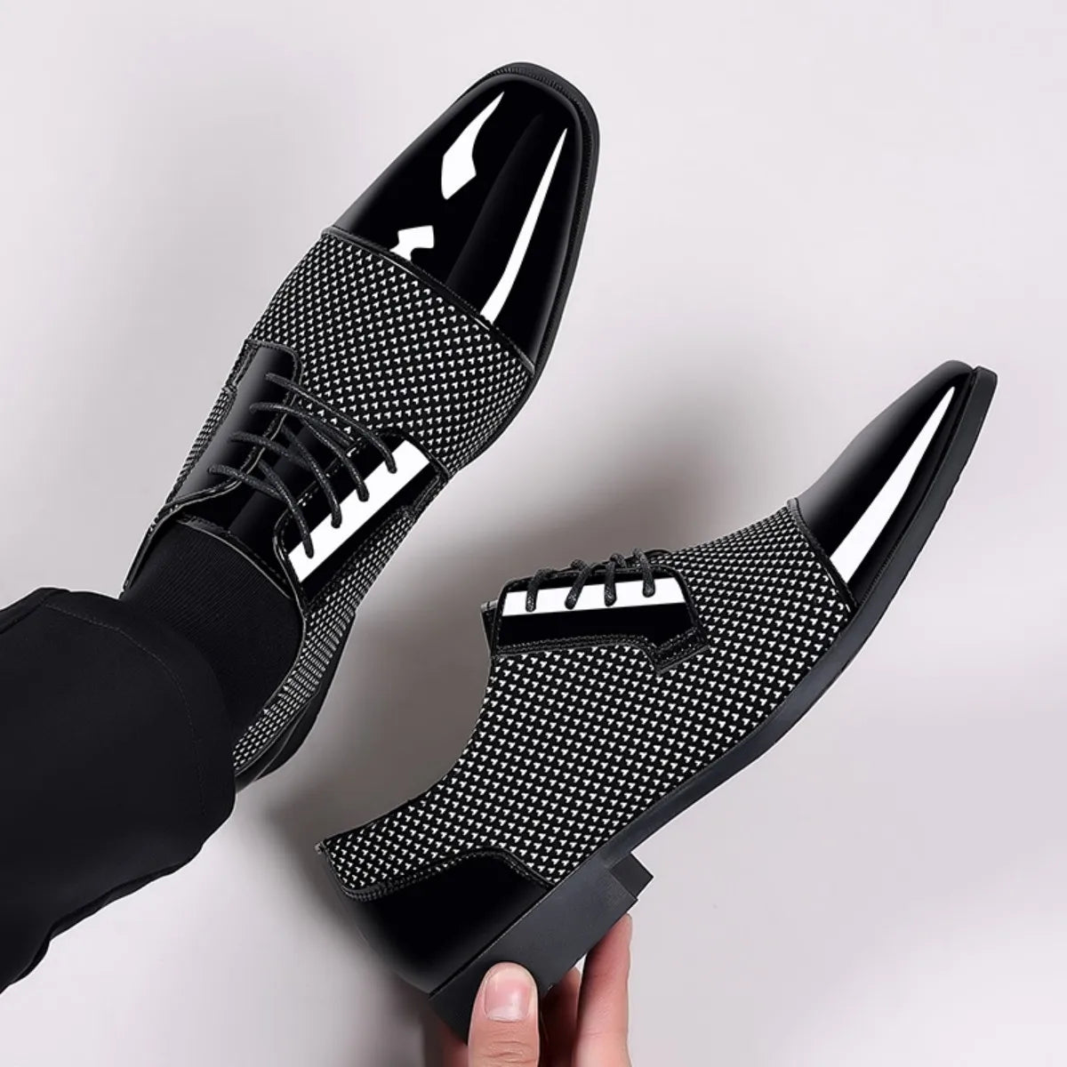 Men's Dress Shoes Classic Lace-up Formal Oxfords Modern Tuxedo Business Casual Scale Pattern Comfort Formal Shoes for Men