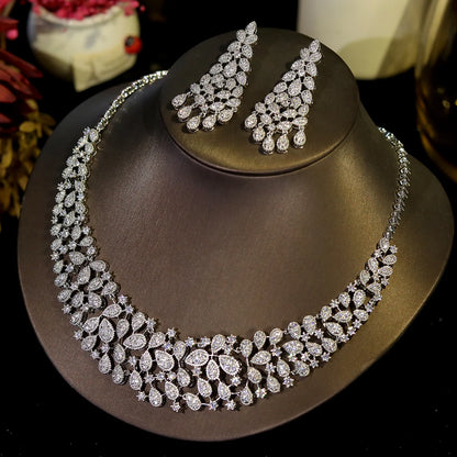 Gorgeous CZ Crystal Zirconia Luxury Silver Color Necklace Europe Bridal Wedding Party Dubai Jewelry Set for Women 2024