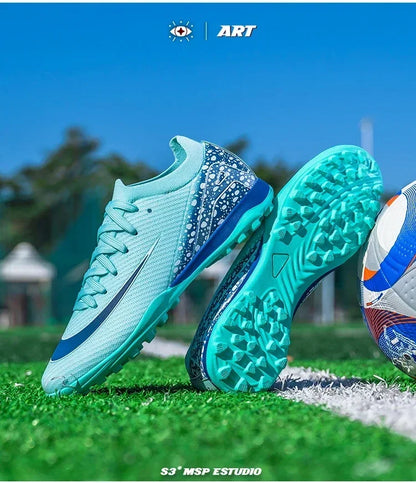New Men Professional Football Boots Grass Soccer Shoes Outdoor Sport Non-Slip Training Shoes Match Sneakers Ultralight Unisex