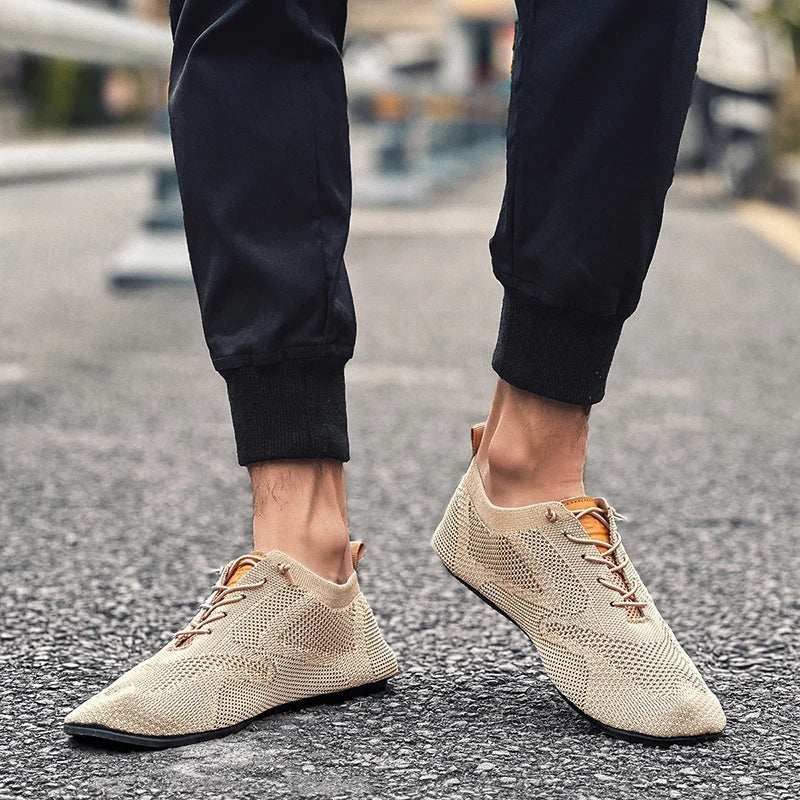 Sapatos Masculinos de Verão em Malha, Sapatilhas Planas para Uso Exterior, Sapatos de Caminhada de Alta Qualidade, Confortáveis, com Cadarço, Respiráveis, Antiderrapantes, Casuais