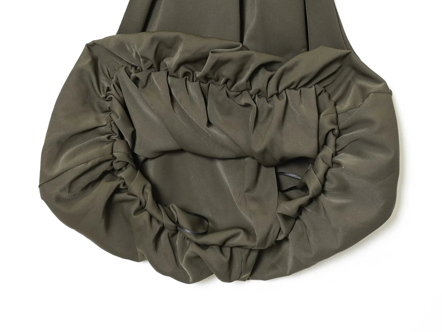 European and American style 2025 autumn new product women's clothing design with bow tie decoration hanging neck collar top