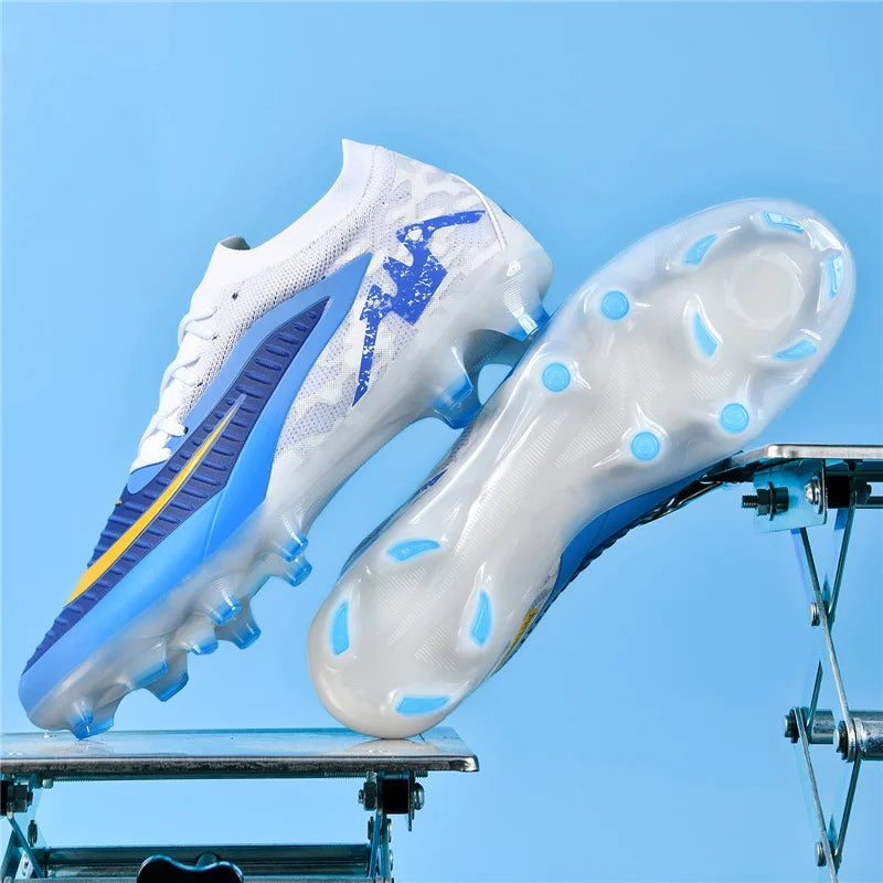 New Men Football Boots Training Breathable Soccer Shoes Wholesale Unisex Professional Ultralight Indoor Futsal Drop Shipping