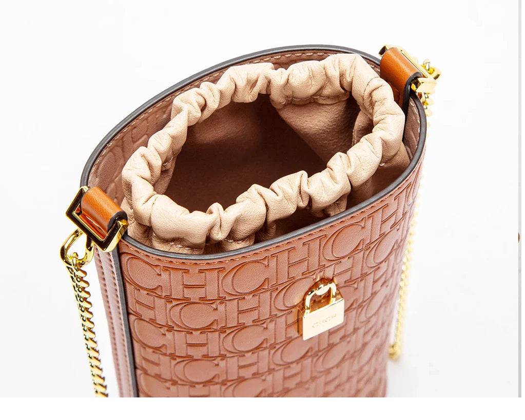 Phone Bag 2024 New Embossed Crossbody Bag High Quality Metal Chain Bag