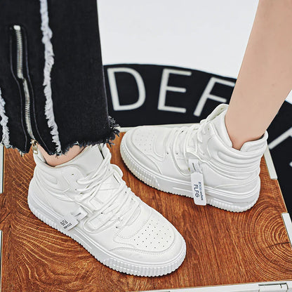 Novos Tênis Casuais de Moda Cano Alto Sapatos de Skate Botas Estudantis Masculinas e Femininas Tendência Resistente ao Desgaste Casais Bicolores