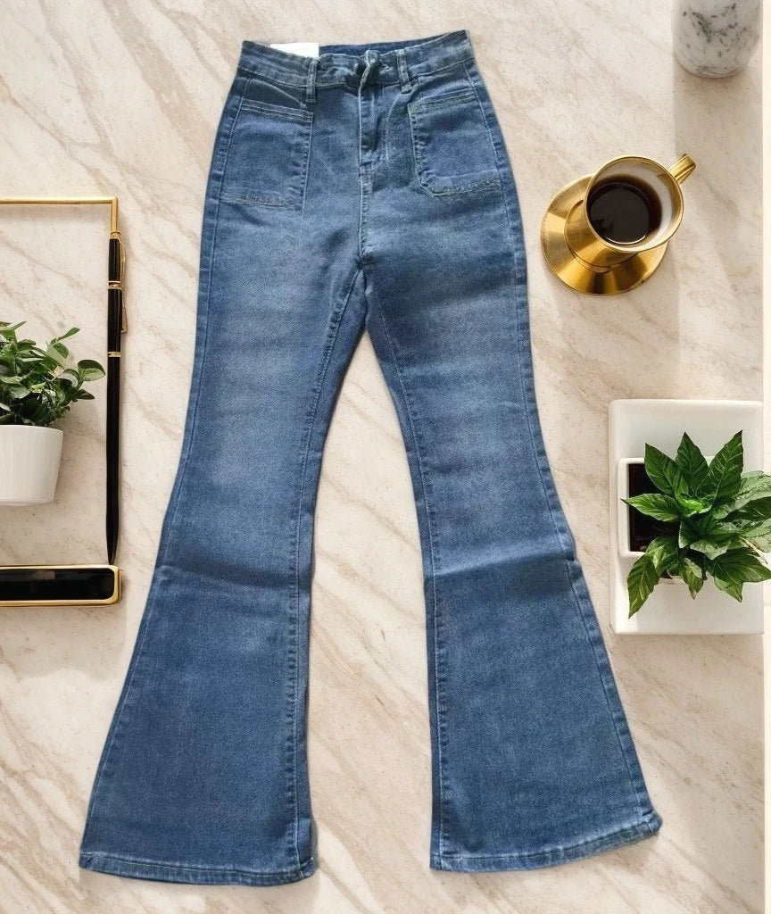 High Waist Loose Flare Jeans with Classic Vintage