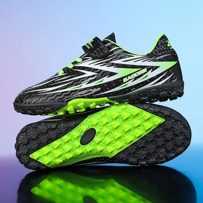 New Kid Professional Football Boots Soccer Shoes Match Boys Sports Shoes Comfortable Sneakers Match Outdoor Non-Slip Unisex