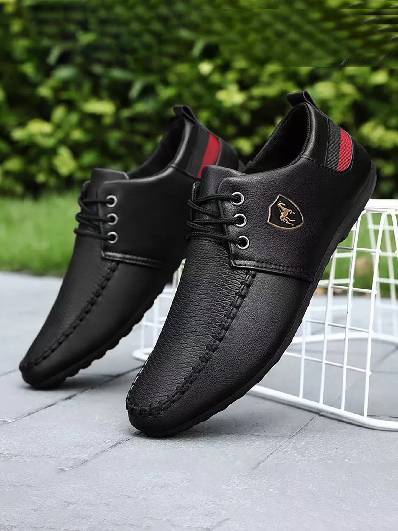 Men's loafers, featuring black and red accents - low-top lace-up design, breathable fabric lining and durable PVC sole, suitable