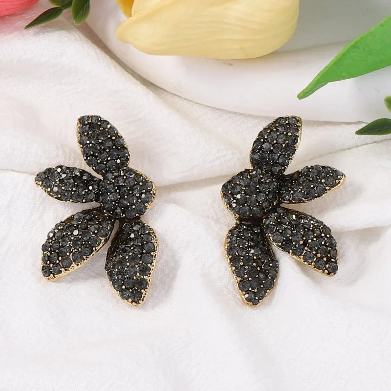 Vintage Gothic Black Rhinestone Flower Earrings for Women Fashion Holiday Party Jewelry Gifts New