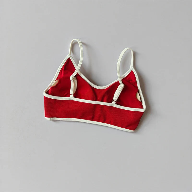 2PCS Yoga Suit Seamless with Chest Pad Tight Sports Bras and High Waist Shorts Outside Wear Running Exercise Fitness Yoga Set