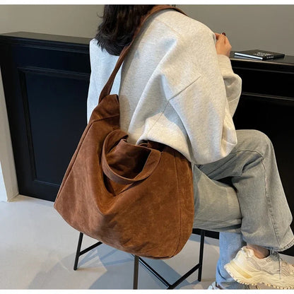 Large Capacity Velvet 2024 Hot Selling Tote Bag Zipper Solid Color Popular Fashion Handbag Soft Simple Commuting Shoulder Bag