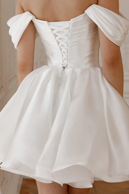 Luxury Satin A-line Mini Wedding Dresses Off the Shoulder Backless Lace Up Ball Gowns Pleats Ruched Exquisite Bridal Dress 2026