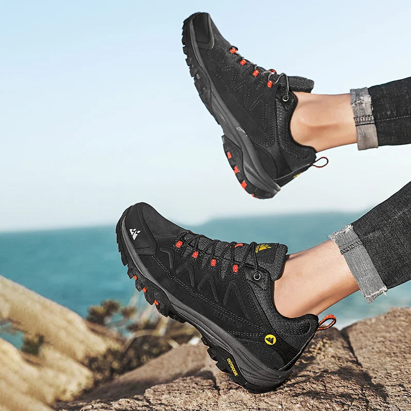 Sapatos Masculinos de Couro HIKEUP para Homens Tênis Casuais Moda Impermeável Inverno Luxo Grife Botas de Trabalho Masculinas Tênis Antiderrapantes