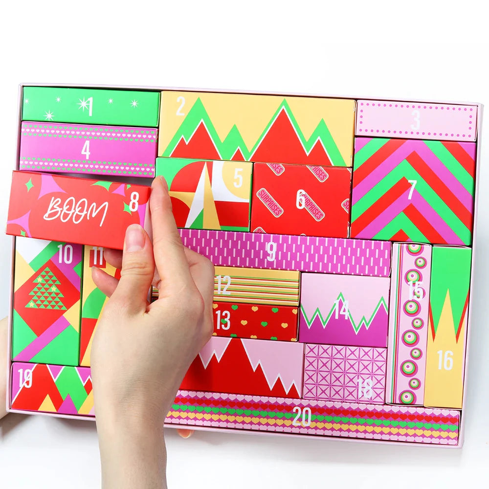 POPFEEL Surprise Gift Box Makeup Set for Girls – 20-Piece Face, Eye, and Lip Cosmetics and Beauty Tools Combination Set.