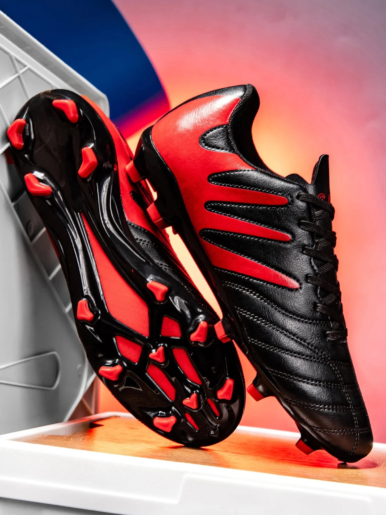 AG FG Outdoor Soccer Boots Breathable PU Fabric Upper TPU Reinforced Sole Wear Resistant Boys Girls Professional Football Shoes