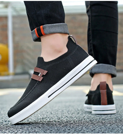 New Fashion Men Casual Shoes Lightweight Breathable Outdoor Walking Sports Shoes Driving Shoes Men Flat Canvas Shoes Large Size