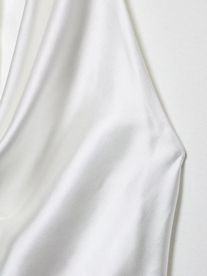 2025 Women Sexy Sleeveless Backless Bow Tied Soft Touch Blouse Female FashionHalter Shirts Summer Blusas Chic Tops LS9013