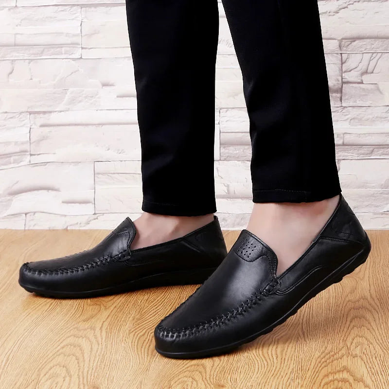 Genuine Leather Men Casual Shoes Luxury Brand Designer Men Loafers Moccasins Breathable Slip on Male Boat Shoes Plus Size 37-47
