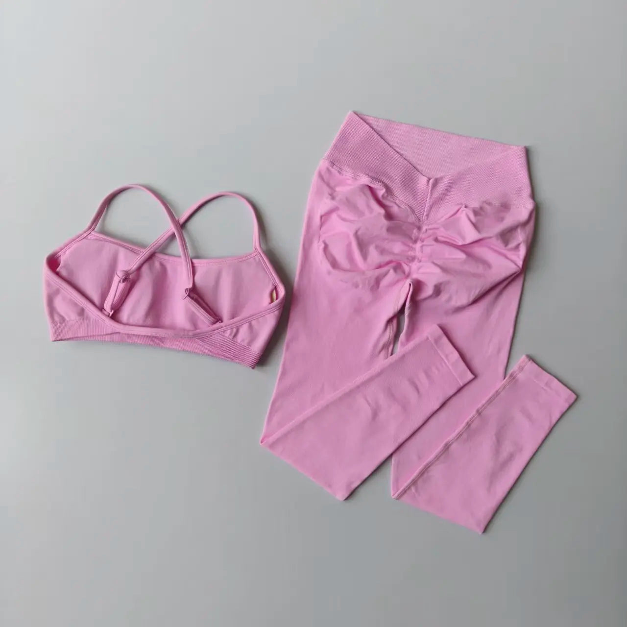 Peach Butt Seamless Fitness Two-Piece Set: Tight Yoga Sports Bra Quick-Dry Pants Set for Pilates Women
