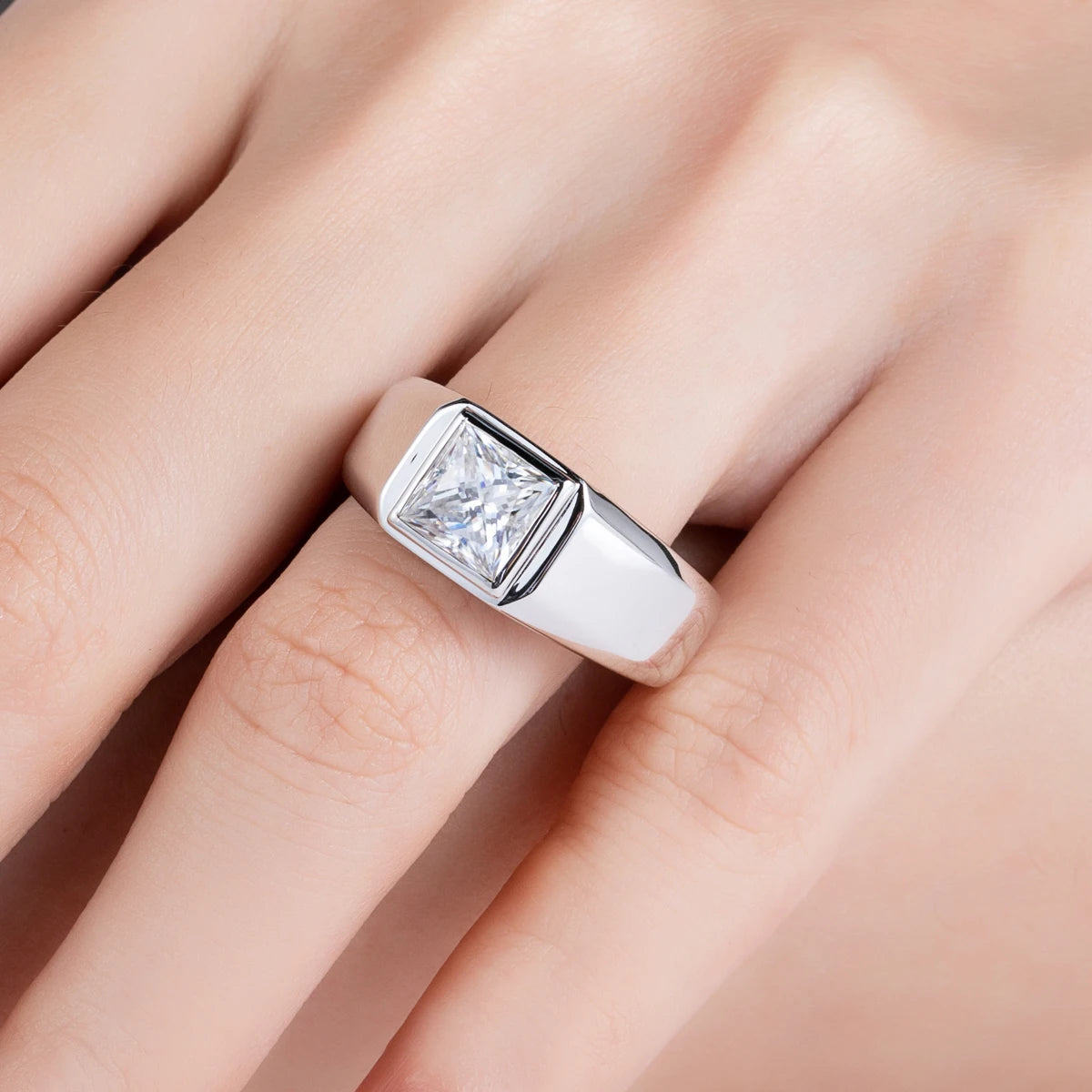 2ct  Princess Cut D Color Moissanite Engagement Men Ring Gold Plated S925 Silver Luxury Rings For Men Jewelry Wholesale