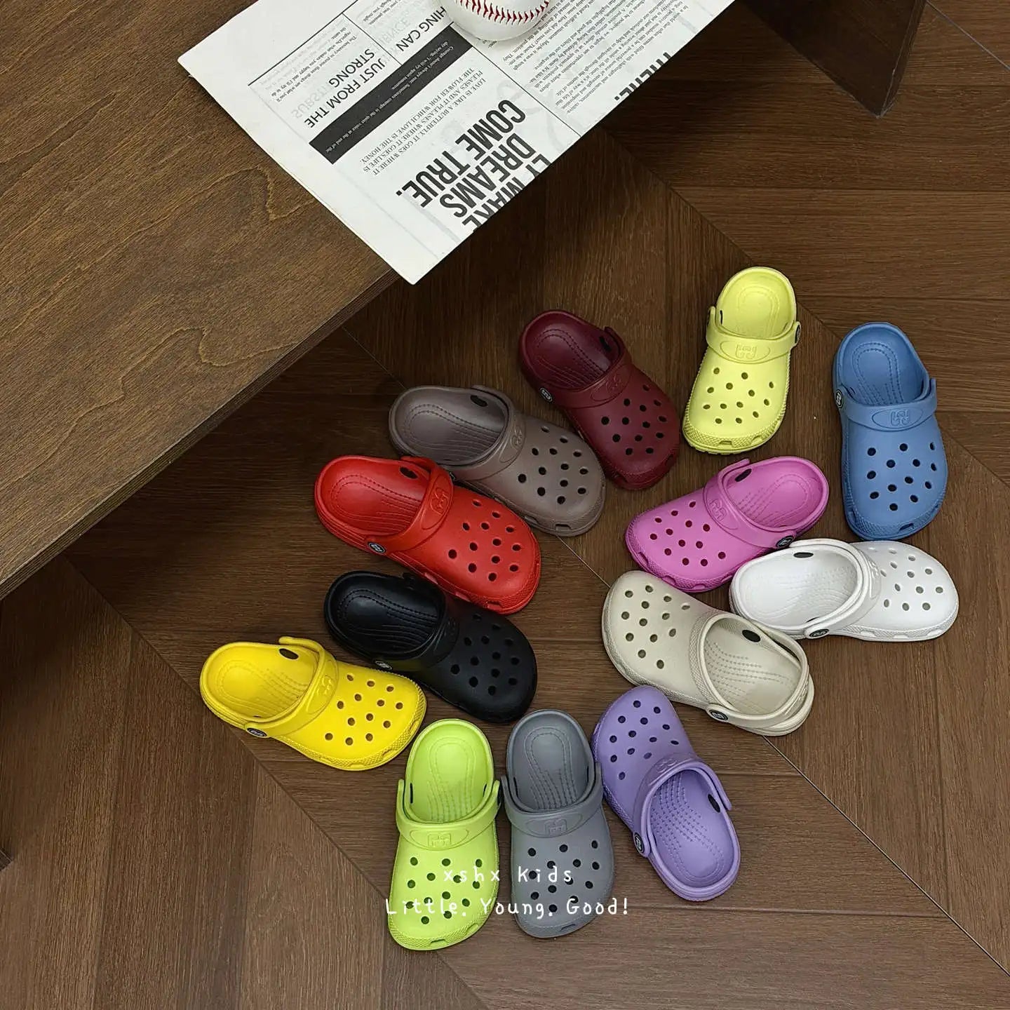 Toddler Little Big Kids Clogs Boys Girls Slip on Slippers with Adjustable Strap Slide Sandals Children Cushioned Garden Shoes