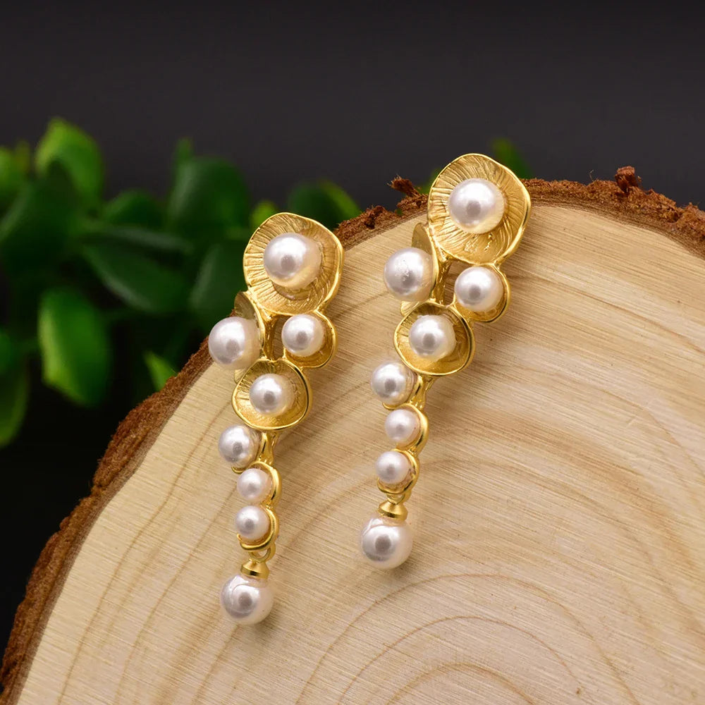 Bee And  With Natural Pearls Pearl Earrings 18K Gold Plated Jewelry Korean Designer Jewelry Earrings Gifts For Girlfriend