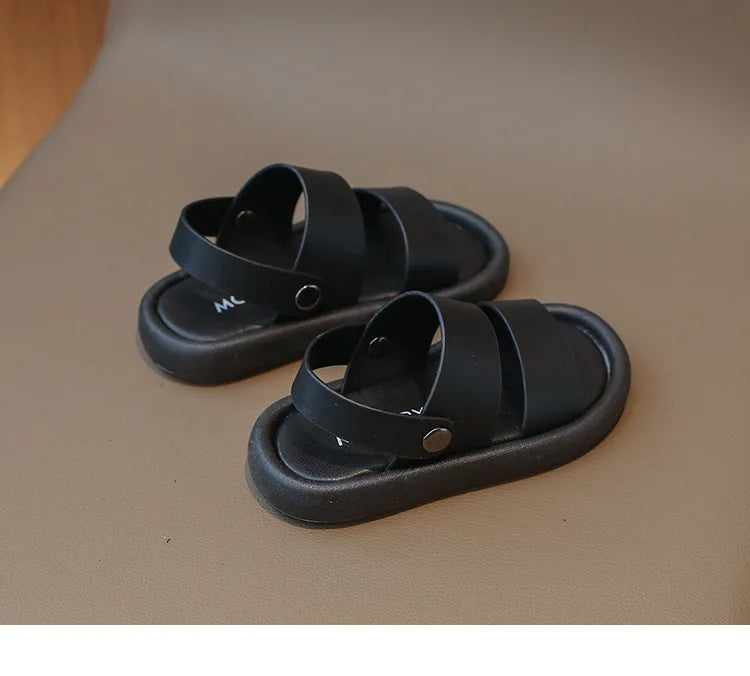 Children's Sandals 2026 Summer New Style Beach Shoes Soft Bottom Boys' Shoes Trendy Casual Wear Ideal for Outdoor Activities