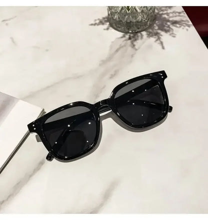 Men Sun Glasses Men Outdoors Fashion Sunglasses Resin  Anti-reflective Sunglasses for Women