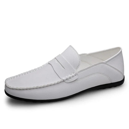 Men's plus size slip on casual shoes Four seasons new soft sole outdoor driving shoes white shoes youth Joker fashion tide shoes