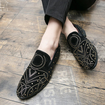 2024 new riveted rhine-drill pointed leather shoes male hair stylist fashion shoes a slip-on lazy casual men's shoes