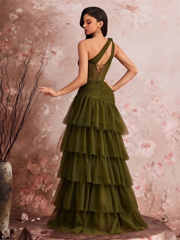 Vestido de Luxo com Aplique em Espinha de Peixe e Ombro Assimétrico Vestido de Festa Elegante em Tule com Fenda Vestidos de Noite Formais Elegantes Vestido de Festa sem Costas para Baile de Formatura