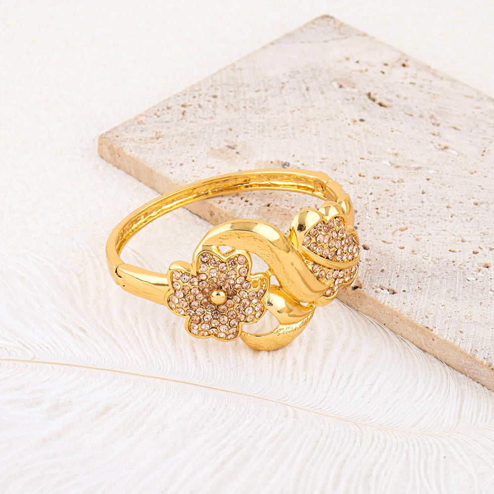 Luxury Flower Design Jewelry Set for Women Color Big Pendant Necklace and Earrings Bridal Weddings Nigerian Accessories
