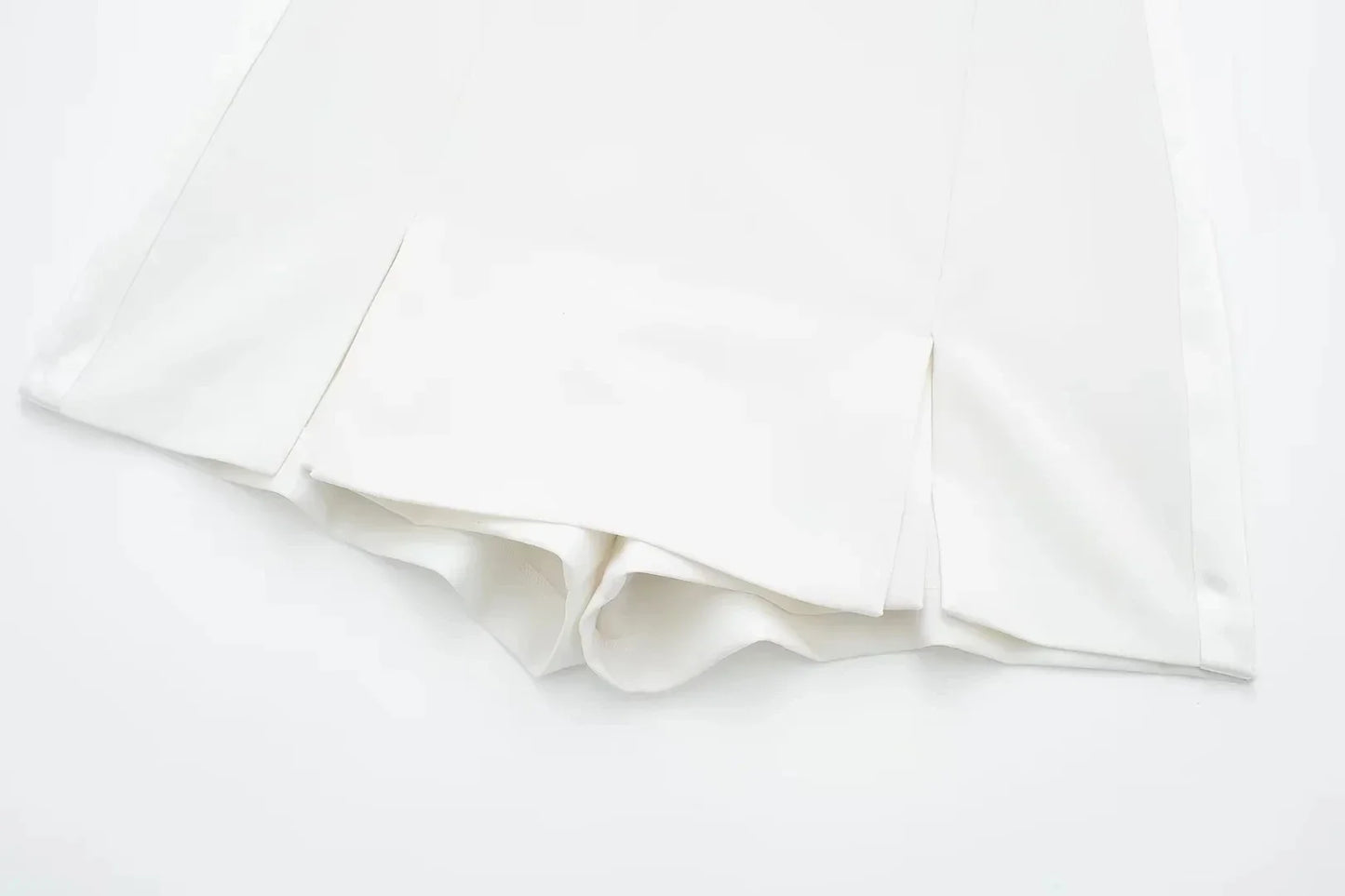 Summer Women Elegant White Top Front Button Corset Tube Top Strapless Sleeveless 2024 Fashion Y2k Female Chic Top